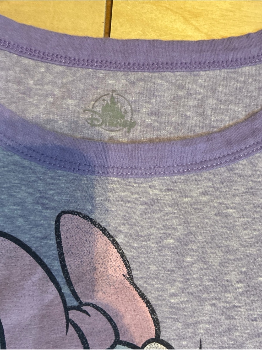 Disney womens Daisy Duck Short Sleeve Tee - Lavender & Pink Sz XL - Picture 9 of 11